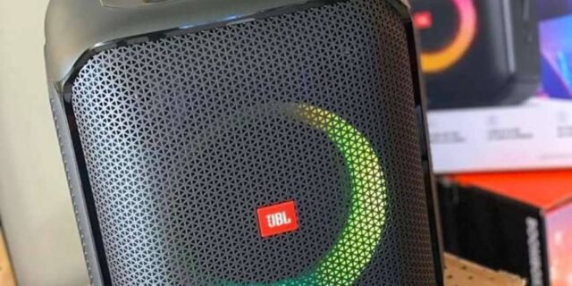Caixa De Som Bluetooth Jbl Partybox Encore Essential 100w