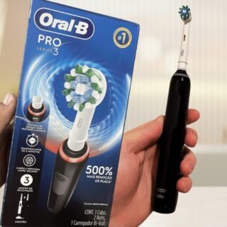Oral-B PRO Series 3 Escova de dentes elétrica com cabo recarregáve