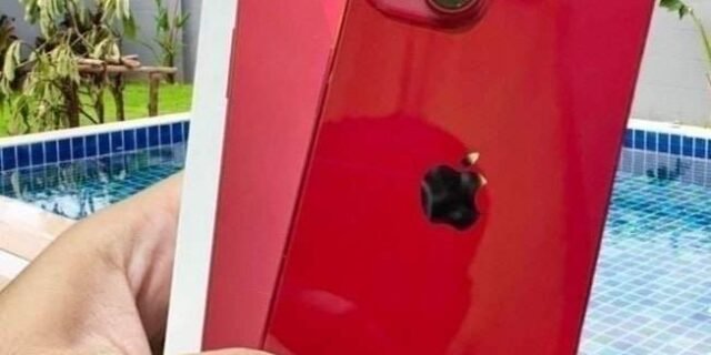 Apple iPhone 13 (128 GB) – (PRODUCT) RED