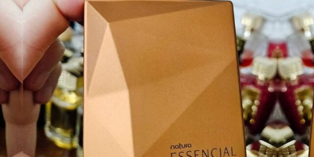 Deo Parfum Essencial Mirra Masculino 100ml