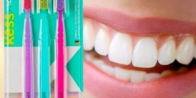 ZKMAGIC Kess Pack Com 3 Escovas Dentais Pro Extra Macias