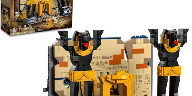 77013 LEGO® Indiana Jones™ Fuga do Túmulo Perdido; Kit de Construção (600 Peças)