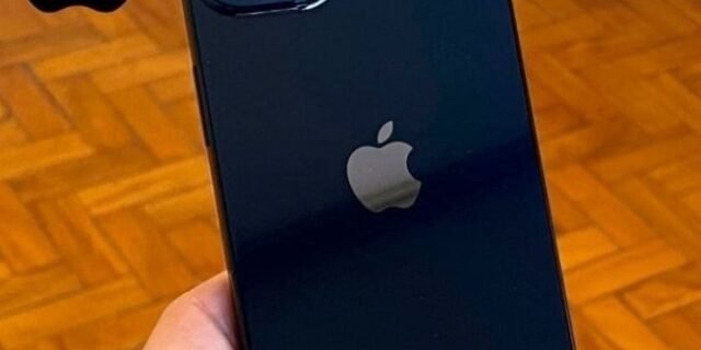 Apple iPhone 14 (256 Gb)