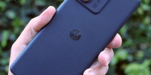 Smartphone Motorola Moto Edge 40 Neo 5G 256 GB 8 GB RAM