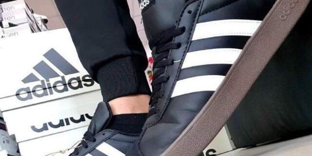 Tênis Vl Court Base Adidas