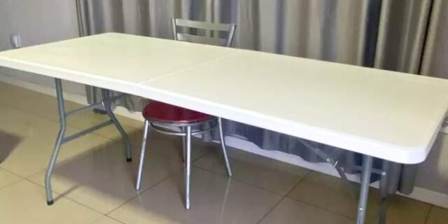 Mesa Dobravel Vira Maleta Com Alça Portatil 1,80m