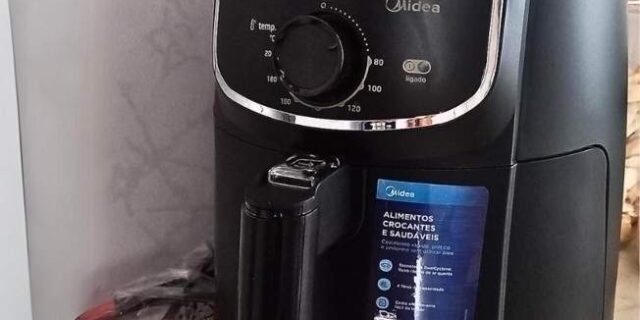 Fritadeira sem Óleo Midea GourmetFry 4L 110V