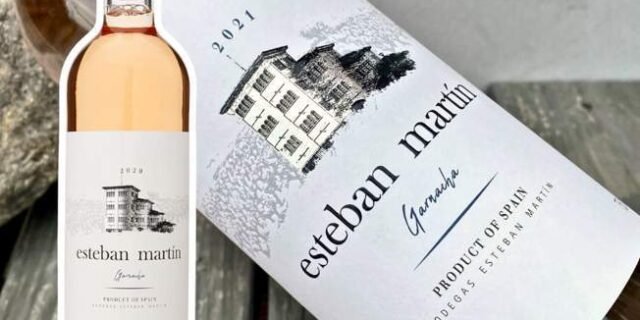Bodegas Esteban Martin Vinho Rosé Esteban Martín D.O.P. Cariñena Garnacha Rosado 750 Ml