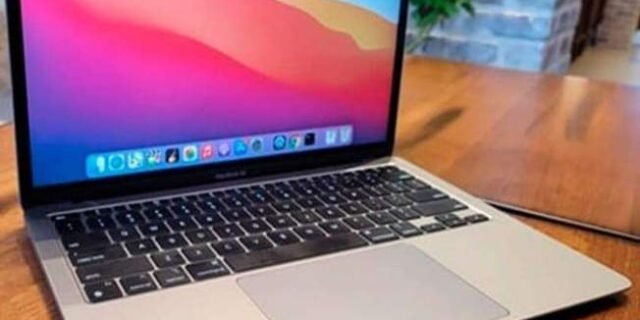 MacBook Air M1 2020 13.3″ cinza-espacial 8GB de Ram – 256GB SSD