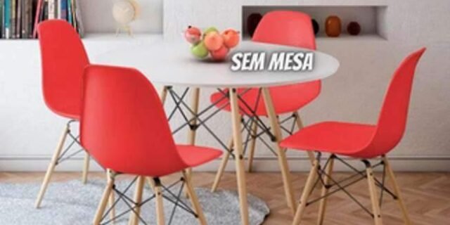 Conjunto 4 Cadeiras Eames Eiffel com pés de madeira