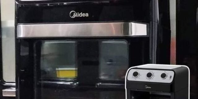 Fritadeira Sem Óleo Air Fryer OvenFryer 12L Midea Preto 1700W 127V