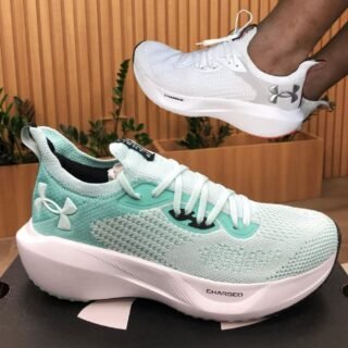 Tênis Charged Slight 3 Under Armour