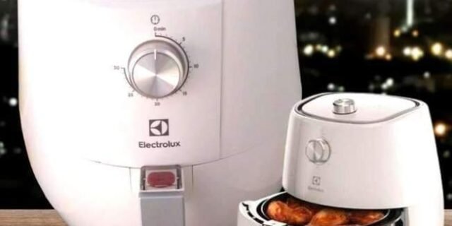 Fritadeira Elétrica sem oleo Electrolux Airfryer 3,2L por Rita Lobo 1400W 127V