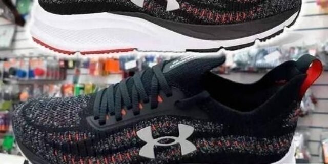 Tênis Under Armour CH Slight SE