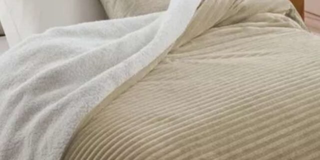 Cobertor Casal Manta Canelada Dupla Face C/ Sherpa