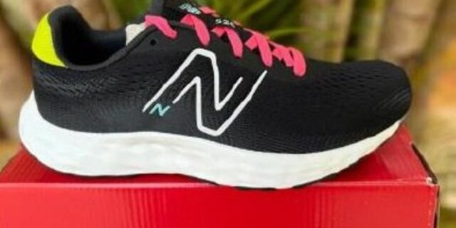 Tênis Feminino W520 V8 New Balance