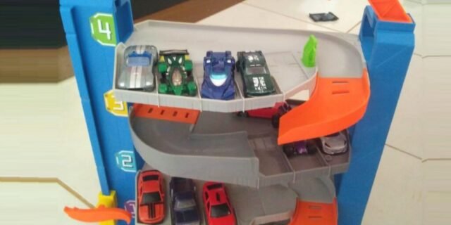Hot Wheels City Garagem, Conjunto para Carros de Brinquedo, Mattel