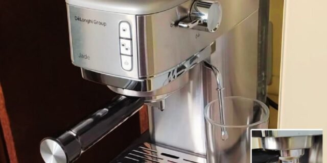Ariete 1380, Máquina de Café Expresso Slim Metal, compatível com café moído e saches, 1300 W, capacidade de 1,1 L, pressão de 15 bar, dispositivo para Cappuccino – 127V