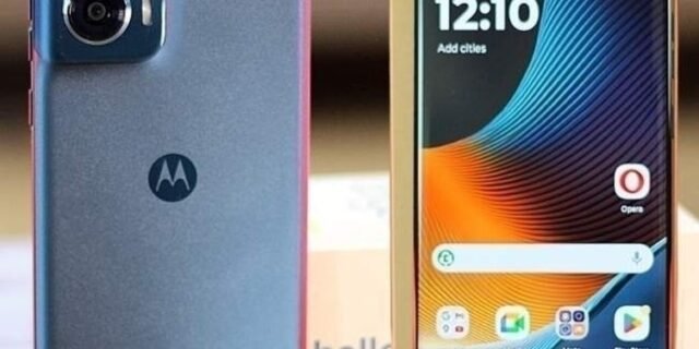 Smartphone Motorola Moto g85 5G 256GB 16GB Ram Boost