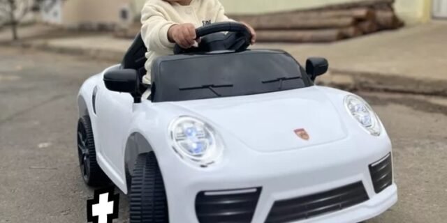 Carro Elétrico Motorizado Mini Porsche Luxo Branco Com Som