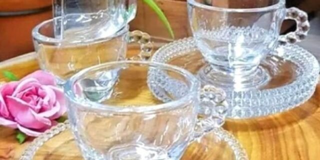 Cj 4 Xícaras Café Cristal Com Pires Pearl 80ml Transparente