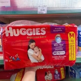 Huggies Fralda Roupinha Supreme Care M 72 Un