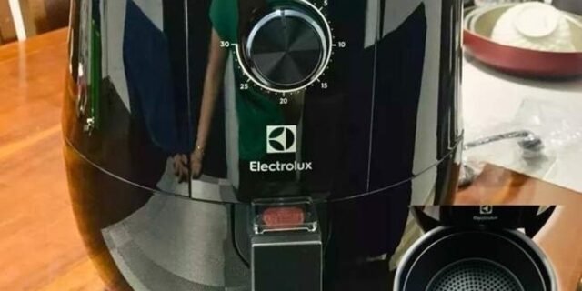 Fritadeira Airfryer Efficient 3,2l Eaf10 Preta Electrolux 110V