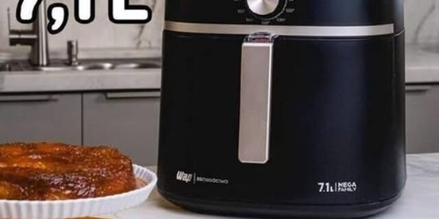 Air Fryer fritadeira elétrica WAP mega family 7,1 litros com cesto e grelha removíveis antiaderente 1700W 127V