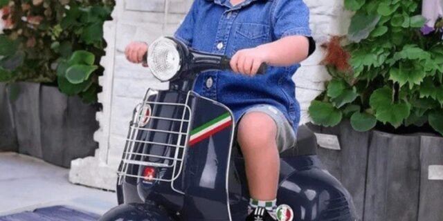 Lambreta Itália Elétrica 6V Bandeirante