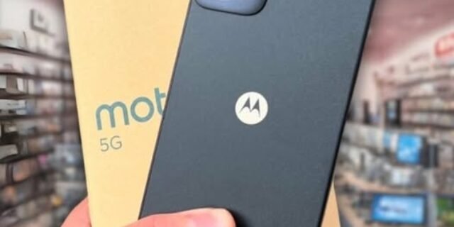 Motorola Moto G34 5G Dual Sim 128 GB Preto 4 GB RAM