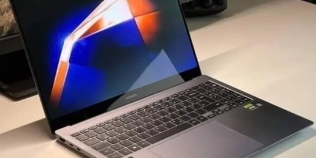 Notebook Samsung Galaxy Book4, Windows 11 Home, Intel® Core I5, 8gb, 256gb Ssd, 15.6”