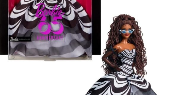 Barbie Signature 65° Aniversário, Boneca Morena de Coleção com Suporte e Certificado de Autenticidade
