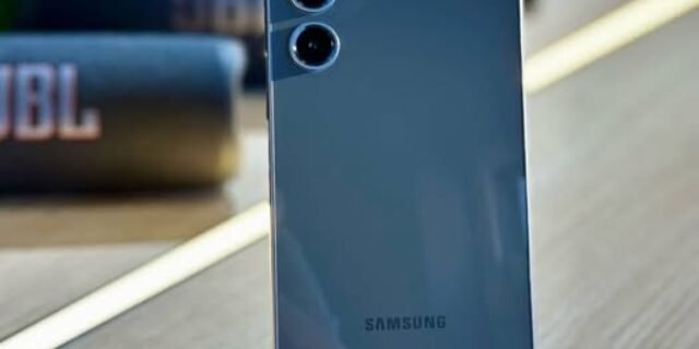 Smartphone Samsung Galaxy S24 Fe 5g 256gb 8gb Ram