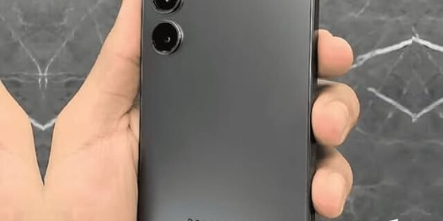 Smartphone Samsung Galaxy S24, Galaxy AI, Selfie de 12MP, Tela de 6.2″ 1-120Hz, 256GB, 8GB RAM