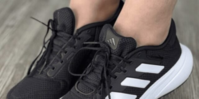 Tênis Adidas Response Runner