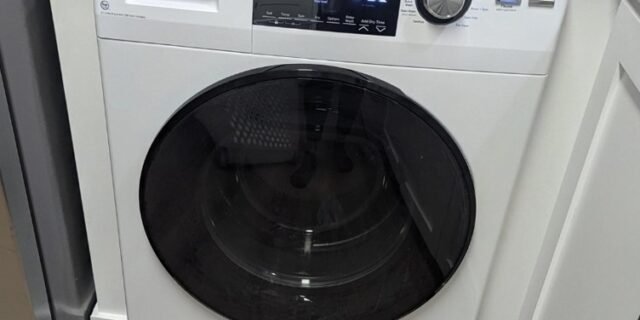 Lava e Seca TCL 11kg C311WDW Inverter – Agua Quente e Fria