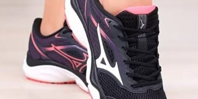 Tênis Wave Hawk 5 Mizuno