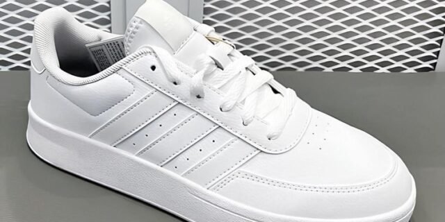 Tênis Adidas Breaknet