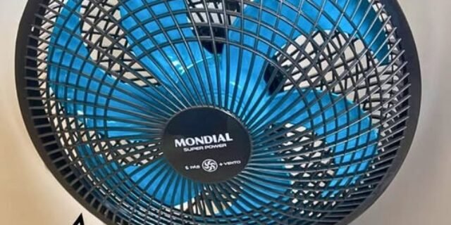 Ventilador de Mesa Mondial 110V, 30cm, 6 pás, Super Power