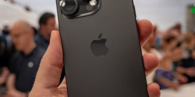 Apple iPhone 16 Pro (128 GB)