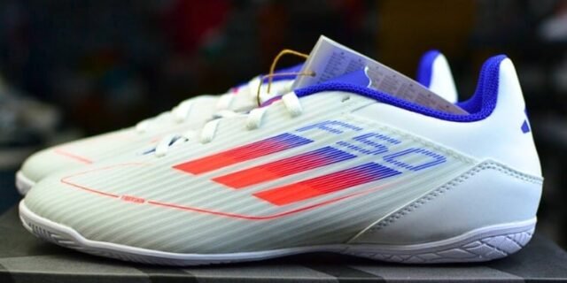 Chuteira Futsal Adidas F50 Club Unissex