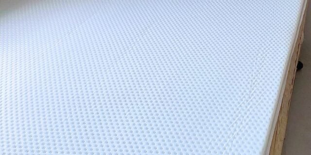 Colchão Casal de espuma D28 Emma Basics 17cm