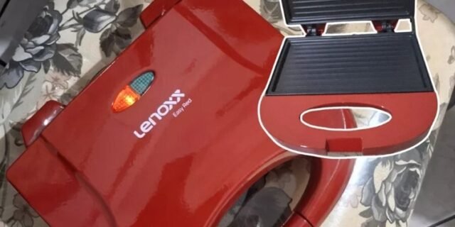 Sanduicheira Grill Antiaderente 750 Watts Easy Red Lenoxx 110V