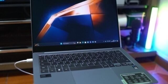 Notebook Samsung Galaxy Book4 Intel Core i5 8GB RAM SSD 256GB 15,6″ Full HD Windows 11