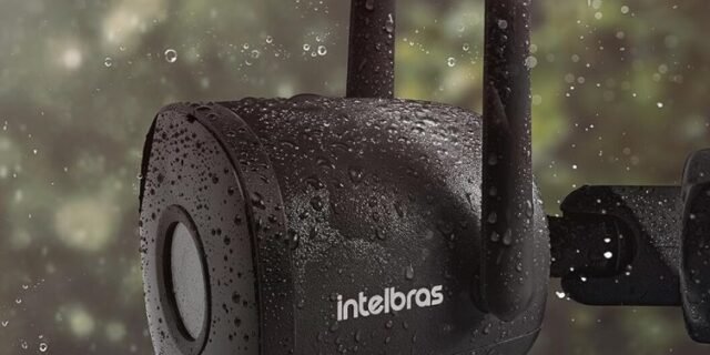 Câmera Inteligente Full HD iM5 SC Preta Intelbras