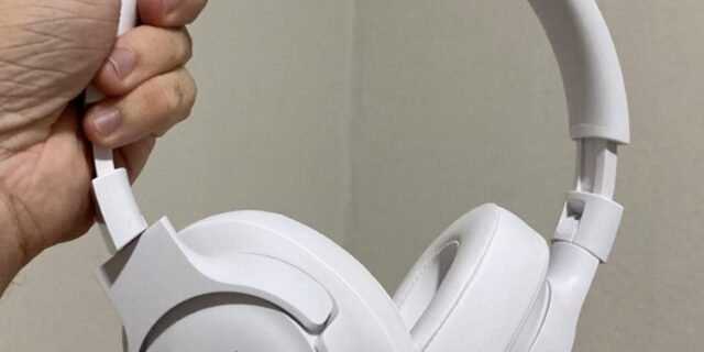 JBL, Fone de Ouvido Over-Ear, Tune 720BT, Bluetooth, Cabo Removível