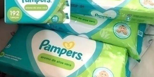 Pampers Lenços Umedecidos Aroma De Aloe Vera 192 Unidades