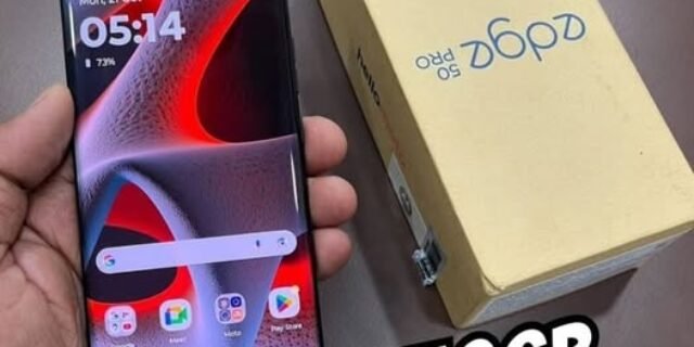 Motorola Edge 50 Pro 5G – 256GB 24GB (12GB RAM+12GB Ram Boost)