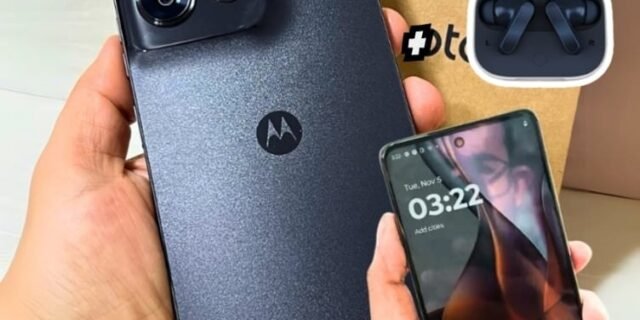 Motorola Moto g75 5G music edition Moto Buds – 256GB 16GB (8GB RAM+8GB Ram Boost)