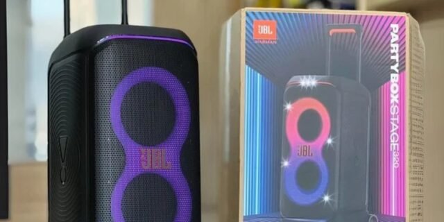 Caixa de Som JBL PartyBox Stage 320 Bluetooth Amplificada Portátil IPX4 240W USB